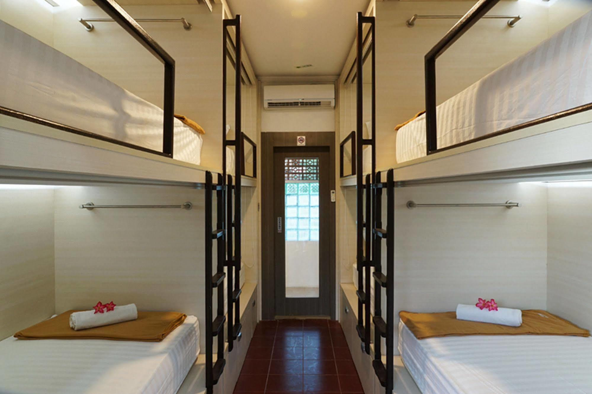Amazing Cabin Kuta  Exterior photo